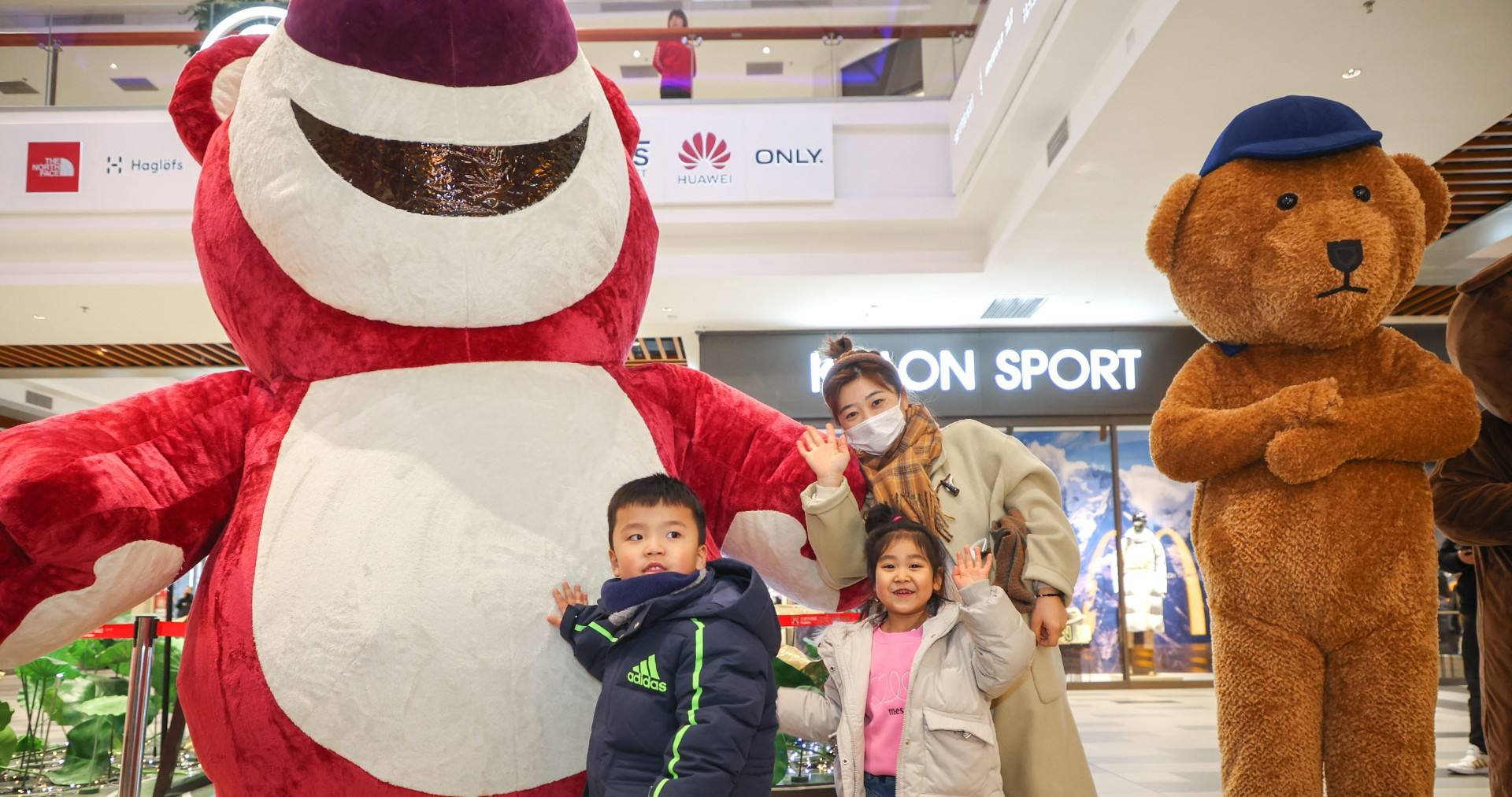 维多利亚老品牌vic奥莱·棋盘山小镇