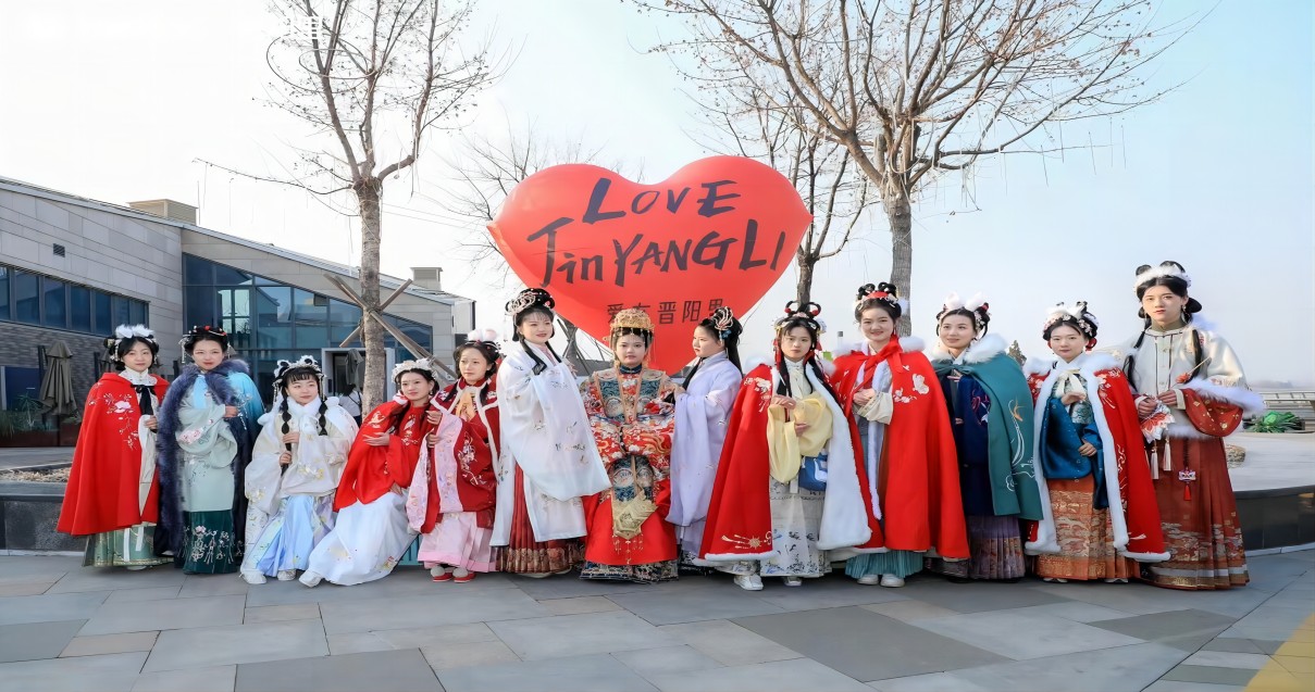 维多利亚老品牌vic奥莱·晋阳里