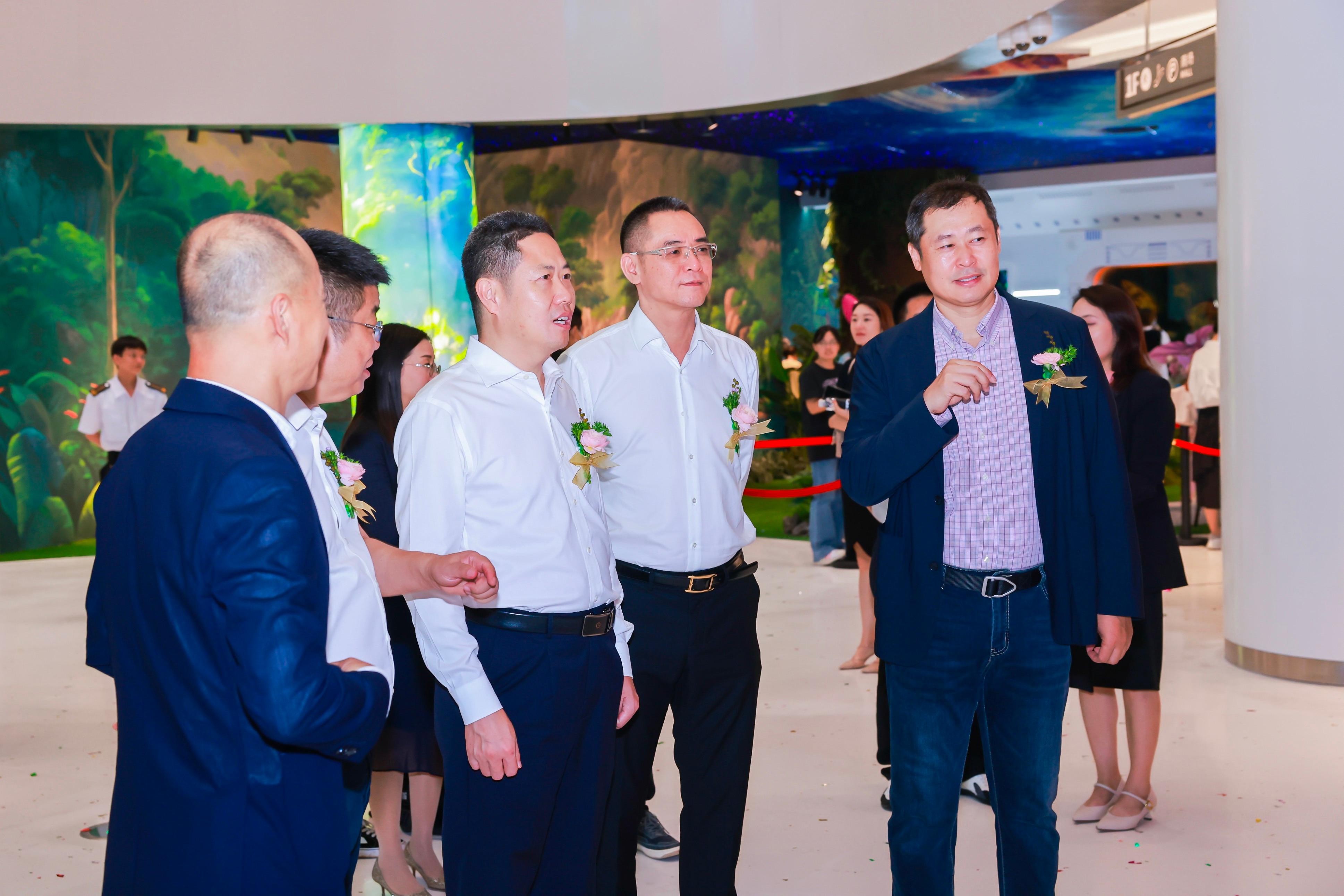 维多利亚老品牌vic(集团)官方网站