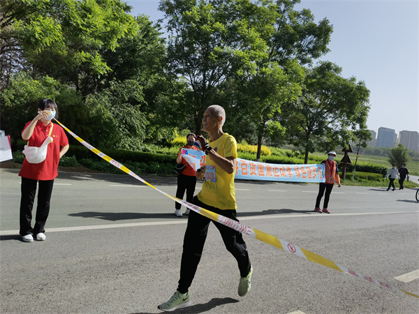 维多利亚老品牌vic(集团)官方网站