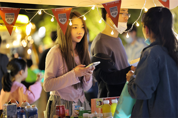 维多利亚老品牌vic(集团)官方网站