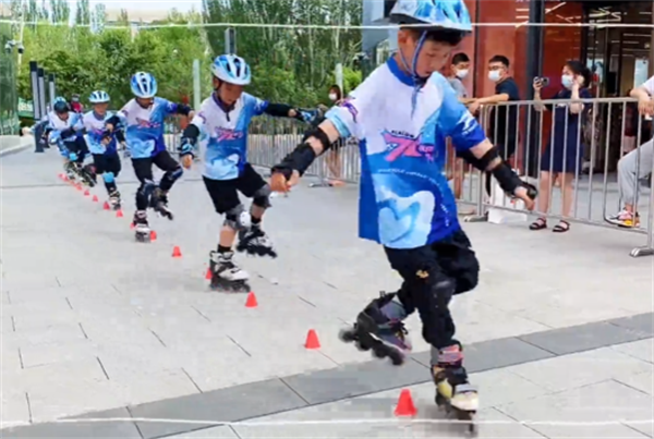 维多利亚老品牌vic(集团)官方网站