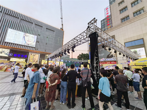 维多利亚老品牌vic(集团)官方网站