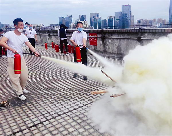 维多利亚老品牌vic(集团)官方网站