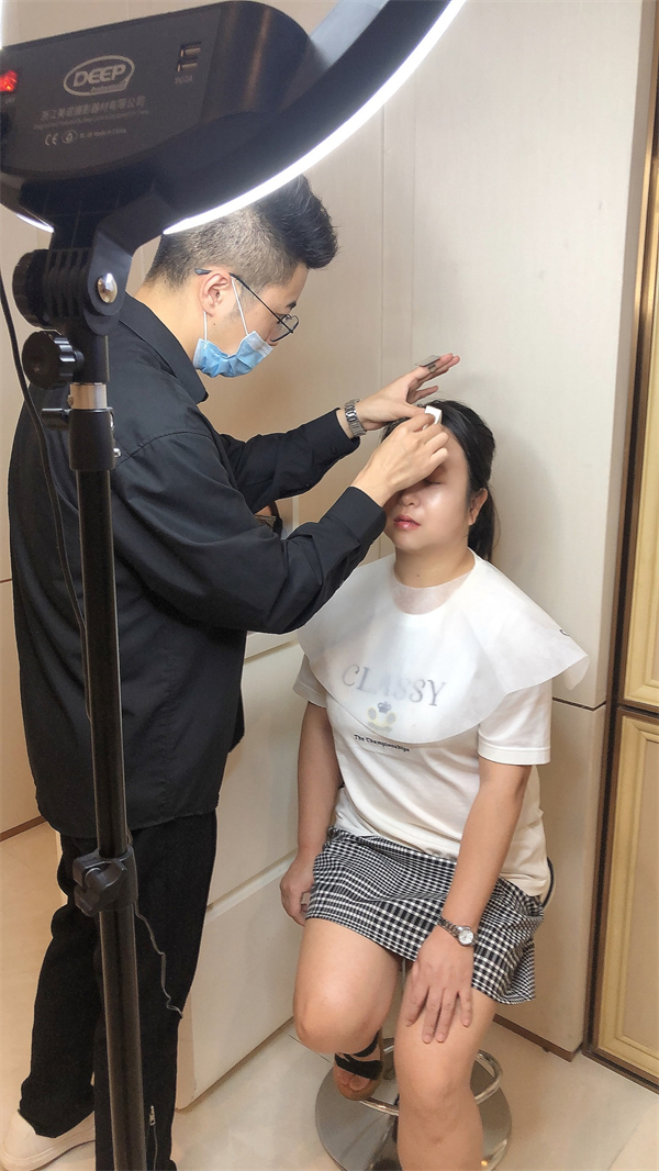 维多利亚老品牌vic(集团)官方网站