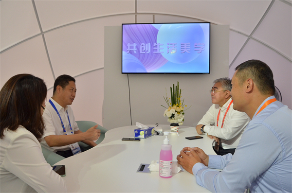 维多利亚老品牌vic(集团)官方网站