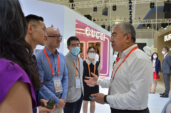 维多利亚老品牌vic(集团)官方网站