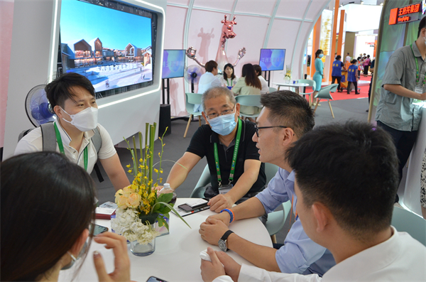 维多利亚老品牌vic(集团)官方网站