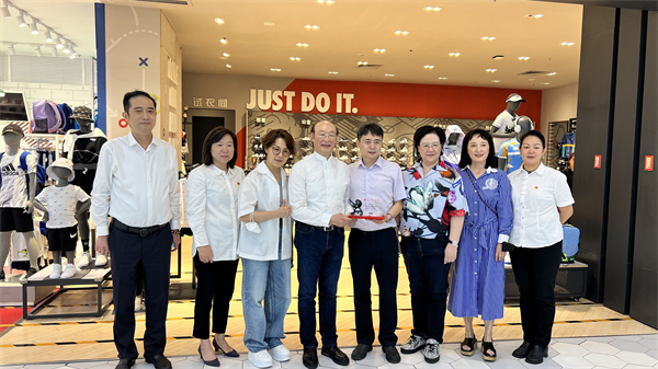 维多利亚老品牌vic(集团)官方网站