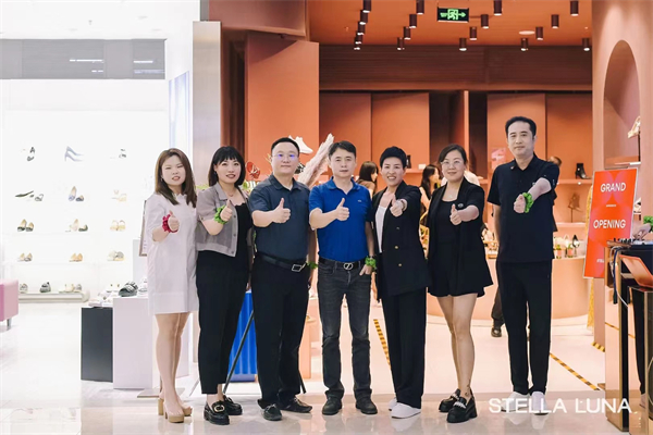 维多利亚老品牌vic(集团)官方网站