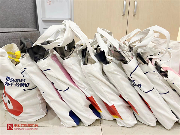 维多利亚老品牌vic(集团)官方网站