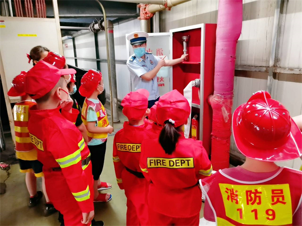 维多利亚老品牌vic(集团)官方网站