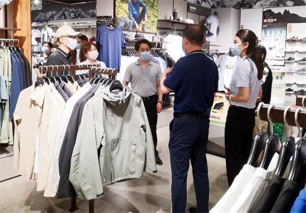 维多利亚老品牌vic(集团)官方网站