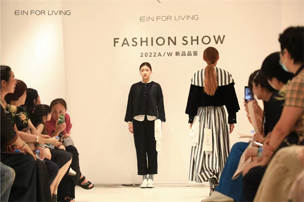 维多利亚老品牌vic(集团)官方网站