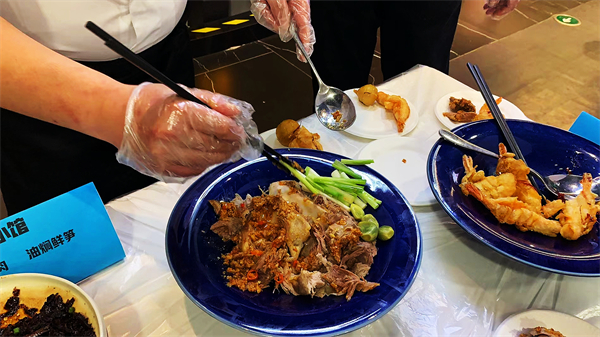 维多利亚老品牌vic(集团)官方网站