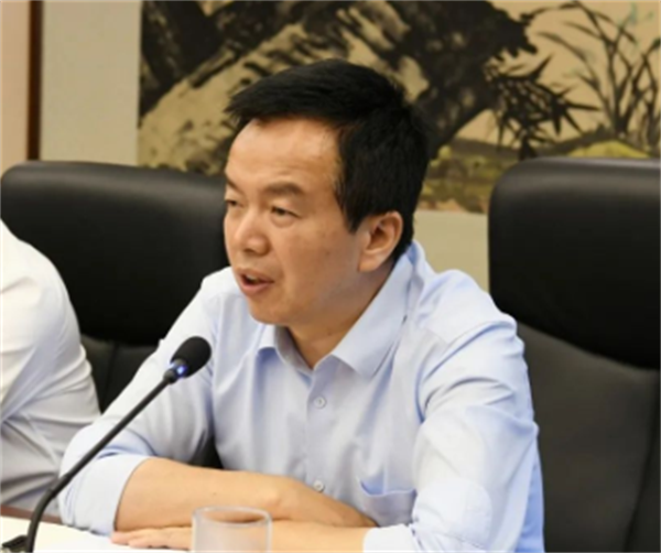 维多利亚老品牌vic(集团)官方网站