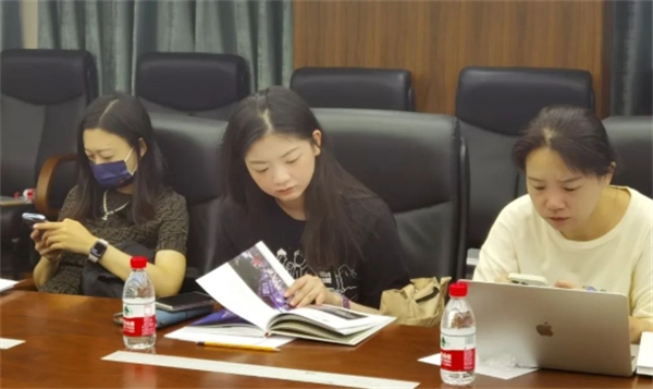 维多利亚老品牌vic(集团)官方网站