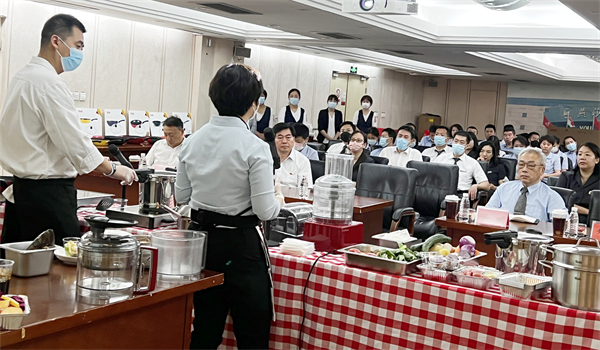 维多利亚老品牌vic(集团)官方网站