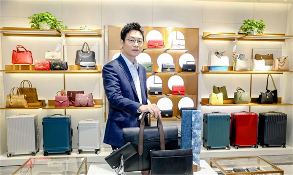 维多利亚老品牌vic(集团)官方网站