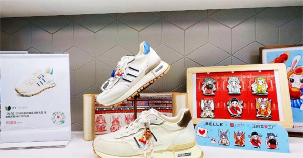 维多利亚老品牌vic(集团)官方网站