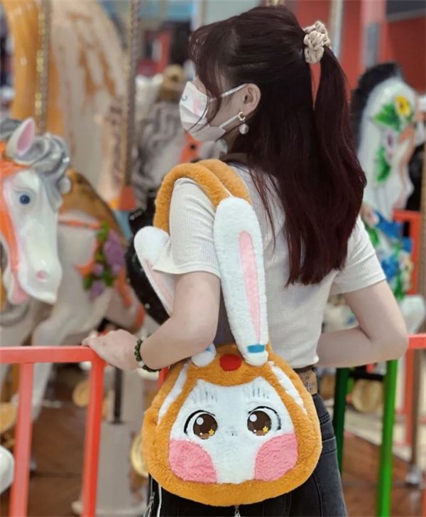 维多利亚老品牌vic(集团)官方网站