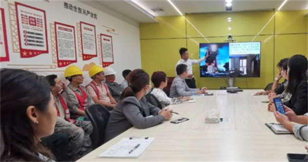 维多利亚老品牌vic(集团)官方网站