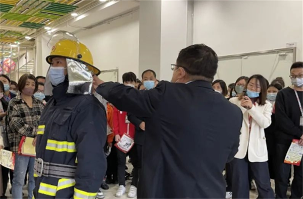 维多利亚老品牌vic(集团)官方网站